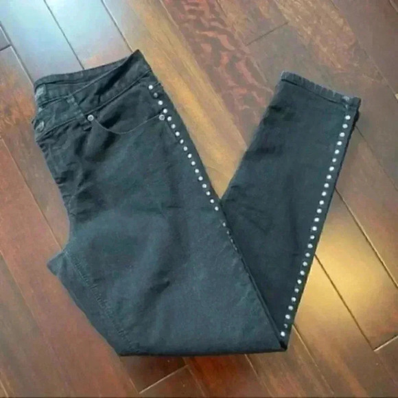 Evermore Skinny Jeans Side Studded Ankle Cropped Black Denim Size 29 7 - Picture 12 of 15